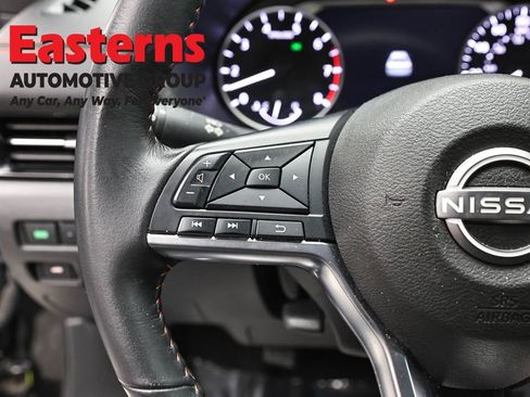 Used 2024 Nissan Sentra SR FWD image 15