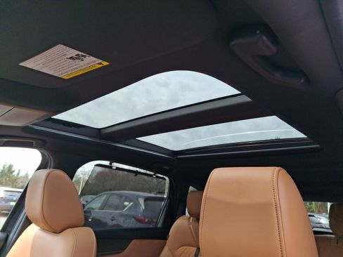 Certified 2024 MAZDA CX-90 3.3 Turbo S w/ Premium Plus image 16