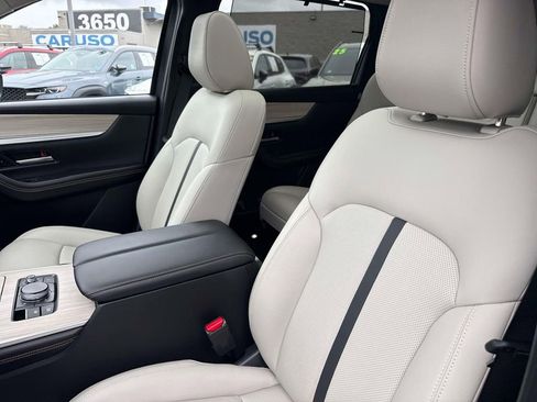 Certified 2025 MAZDA CX-90 Plug-In Hybrid w/Premium Sport image 27