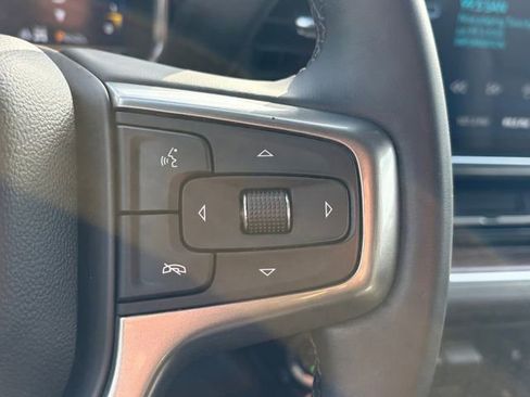 Used 2025 Chevrolet Silverado 2500 LT w/ Convenience Package AWD/4WD image 8