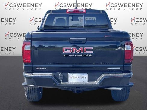 New 2026 GMC Canyon Elevation image 4