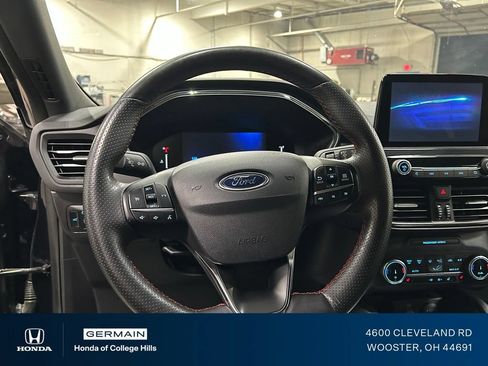 Used 2024 Ford Escape ST-Line AWD/4WD image 16