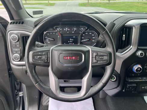 Used 2021 GMC Sierra 1500 SLE AWD/4WD image 15