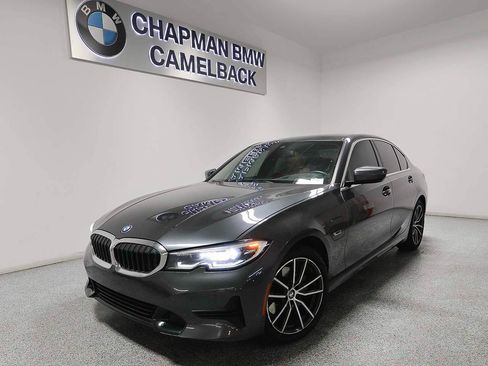 Used 2022 BMW 330e xDrive w/ Premium Package AWD/4WD image 1