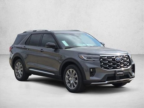 New 2026 Ford Explorer Platinum image 7