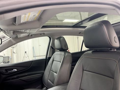 Used 2021 Chevrolet Equinox Premier FWD image 19