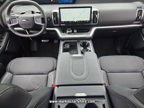 New 2026 Ford Expedition Max Platinum AWD/4WD image 11