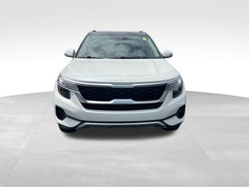 Certified 2023 Kia Seltos S AWD/4WD image 3