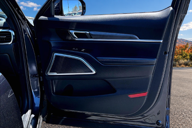 Used 2025 Kia Telluride SX X-Line AWD/4WD image 28