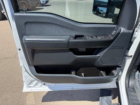 Used 2021 Ford F150 XL w/ STX Appearance Package RWD image 11