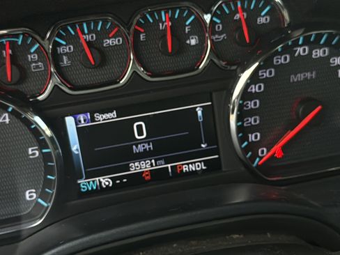 Used 2017 Chevrolet Silverado 1500 LT w/ All Star Edition image 8