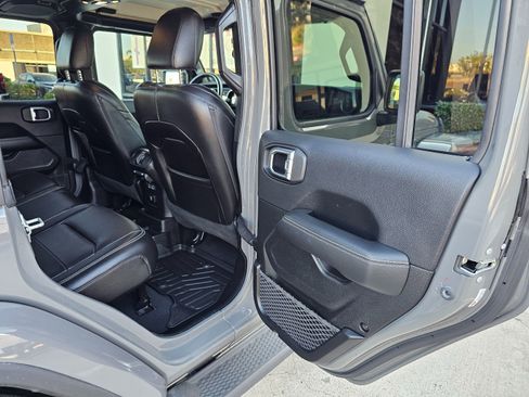 Used 2020 Jeep Wrangler Unlimited Sahara w/ Uconnect 4C Nav & Sound Group image 21