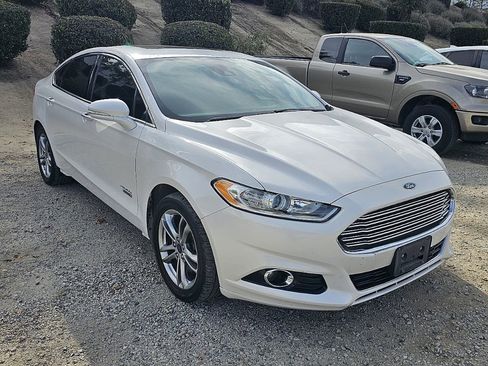 Used 2016 Ford Fusion Energi Titanium w/ Driver Assist Package FWD image 6