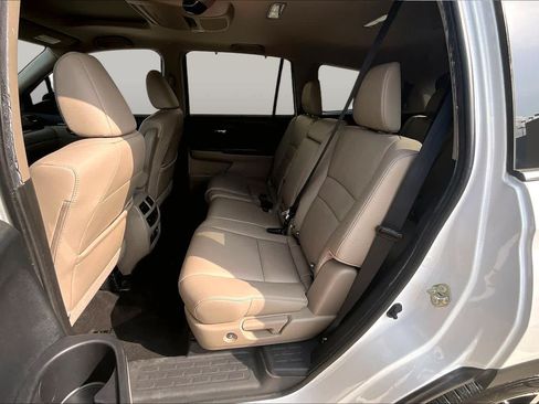Used 2020 Honda Pilot Touring image 20