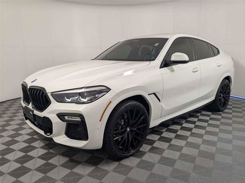 Used 2020 BMW X6 sDrive40i w/ M Sport Package image 2