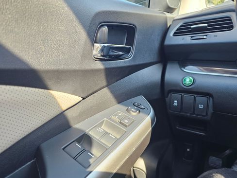 Used 2016 Honda CR-V EX-L image 31