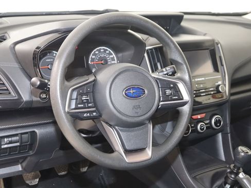 Used 2023 Subaru Crosstrek 2.0i AWD/4WD image 6