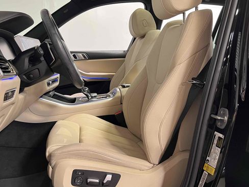 Used 2021 BMW X5 sDrive40i w/ Premium Package image 19