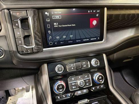 Used 2024 GMC Yukon Denali w/ Max Trailering Package image 17