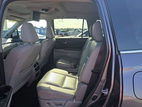Used 2022 Honda Pilot Elite image 7