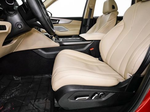 Certified 2025 Acura MDX w/ Technology Package image 11