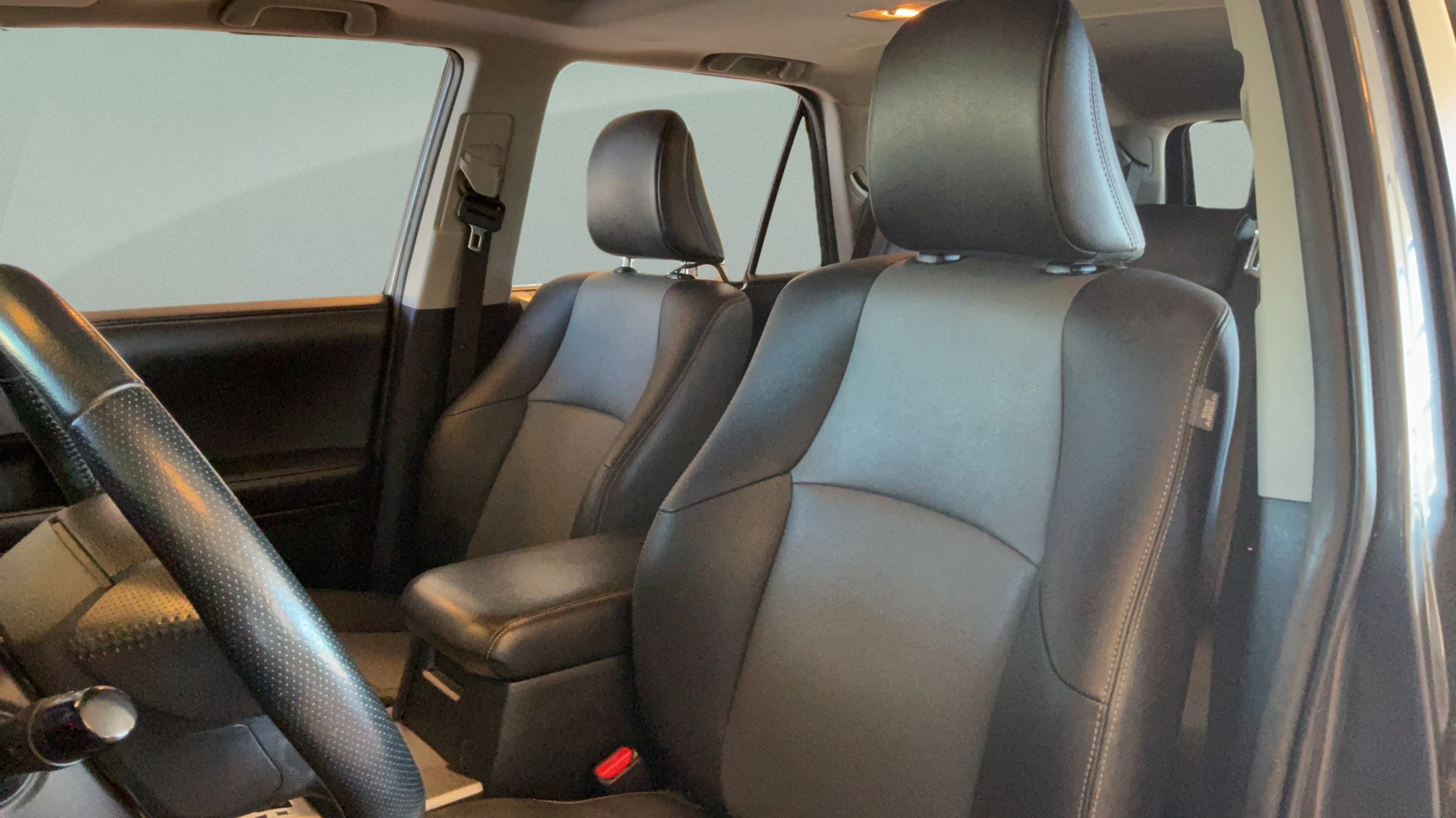 Used 2016 Toyota 4Runner SR5 Premium AWD/4WD image 22
