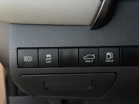 Used 2023 Toyota Camry LE FWD image 21