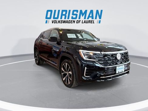 New 2026 Volkswagen Atlas Cross Sport SEL Premium R-Line AWD/4WD image 2