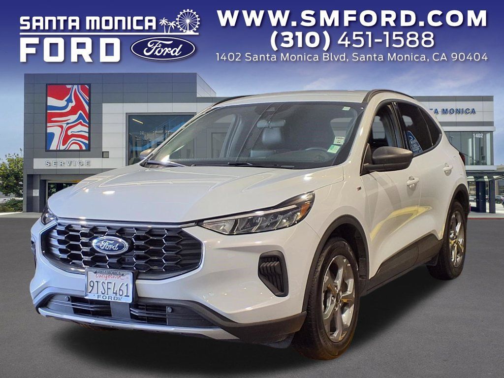 Used 2025 Ford Escape ST-Line FWD 360° Tour