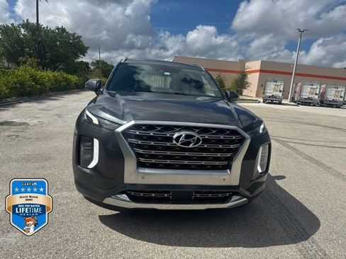 Used 2020 Hyundai Palisade Limited FWD image 2