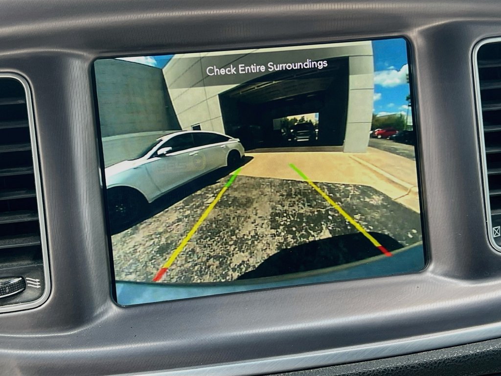 Used 2022 Dodge Charger R/T RWD image 13