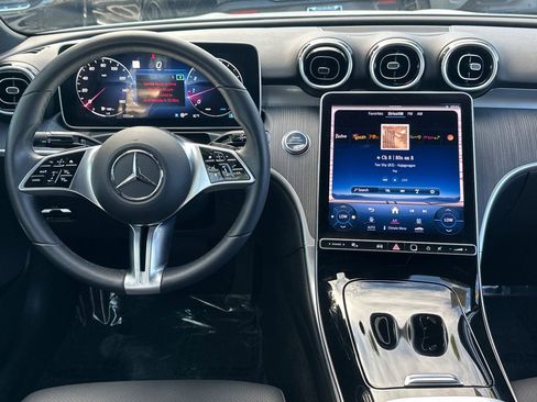 Used 2024 Mercedes-Benz C 300 Sedan image 28