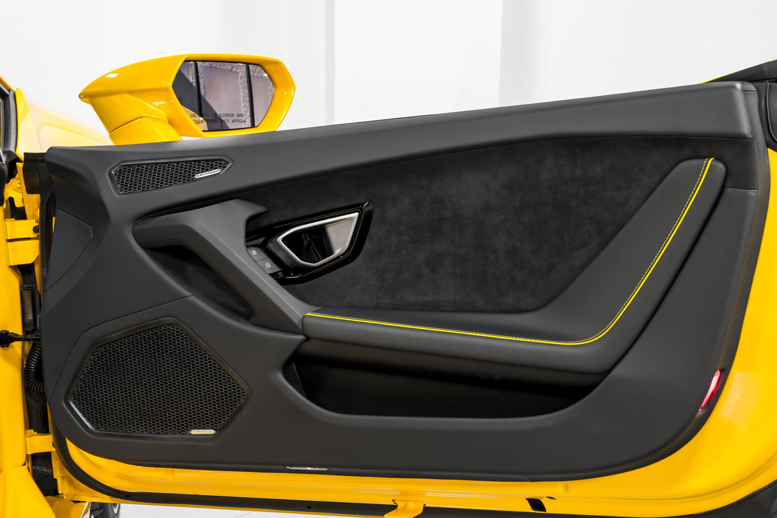 Used 2024 Lamborghini Huracan EVO AWD/4WD image 37