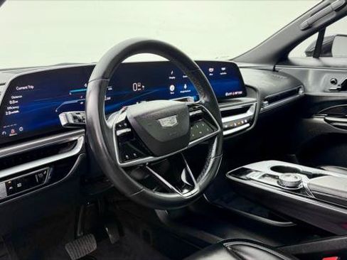 Used 2024 Cadillac Lyriq Tech RWD image 26