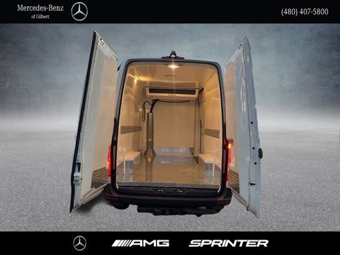 Used 2024 Mercedes-Benz Sprinter 144 Cargo image 6
