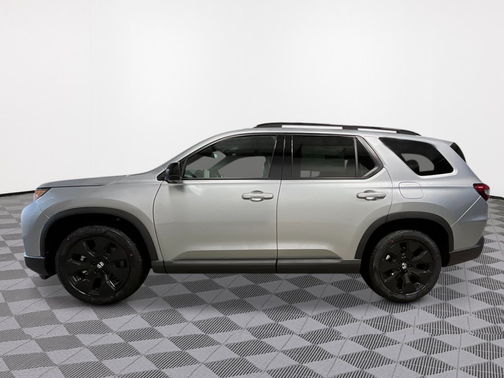 New 2026 Honda Pilot Black Edition image 2