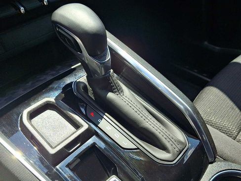 Used 2026 GMC Canyon Elevation w/ Convenience Package RWD image 16