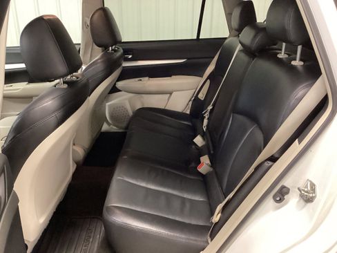 Used 2013 Subaru Outback 2.5i Premium w/ Popular Pkg 1A image 25
