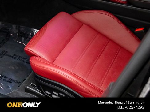 Used 2024 Porsche Panamera image 15