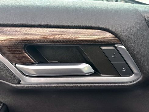 Certified 2022 Chevrolet Silverado 1500 RST image 17