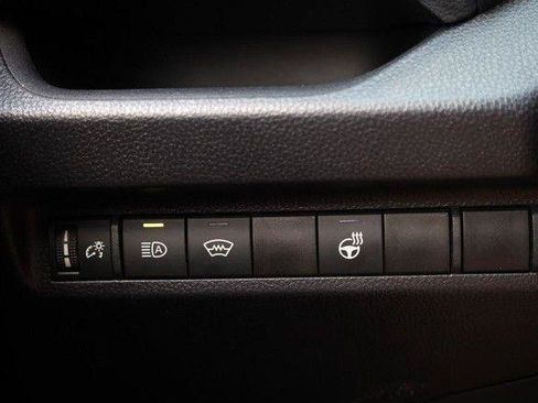 Used 2025 Toyota RAV4 XLE w/ Weather Package AWD/4WD image 19