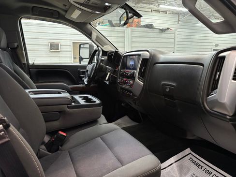 Used 2016 GMC Sierra 2500 SLE w/ SLE Convenience Package image 25