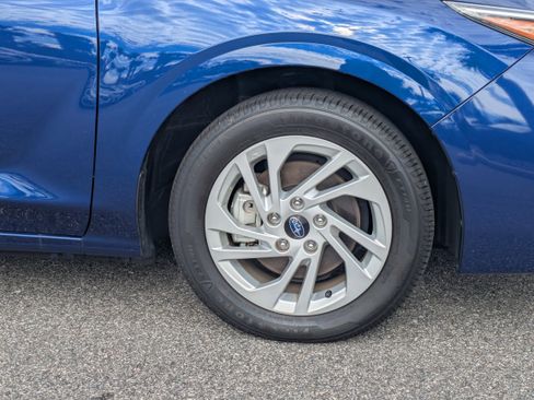 Certified 2025 Subaru Impreza 2.0i image 11