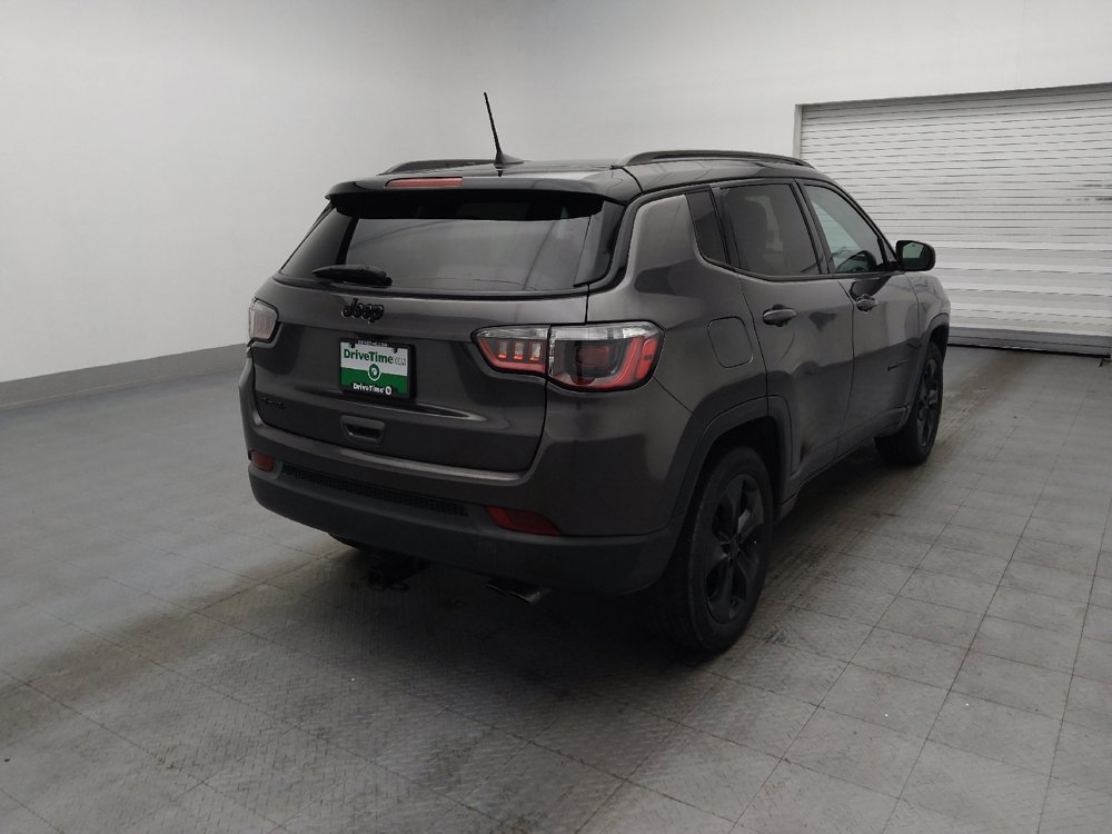 Used 2021 Jeep Compass Latitude w/ Sun and Sound Group AWD/4WD image 9