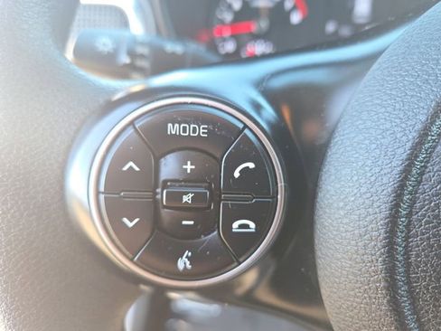 Used 2022 Kia Soul LX w/ Technology Package image 20
