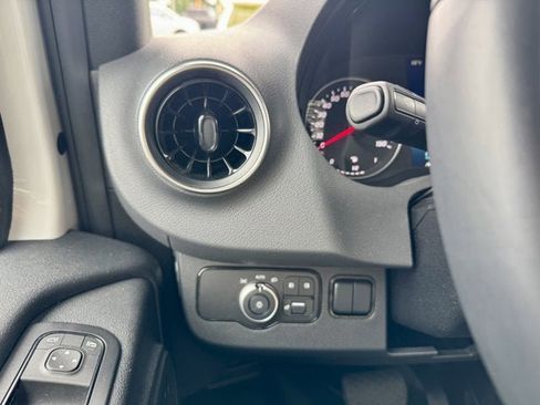 Used 2022 Mercedes-Benz Sprinter 3500 image 21