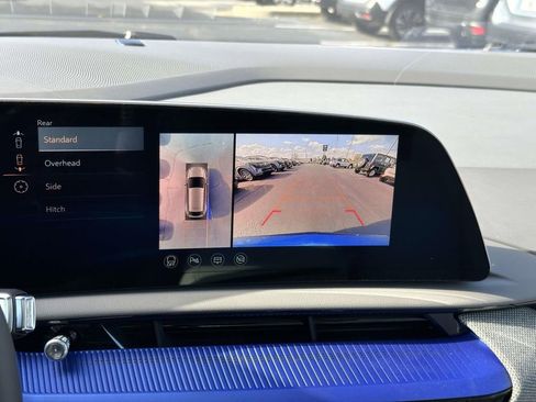 New 2025 Cadillac Optiq Luxury 1 image 21