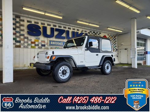 Used 1997 Jeep Wrangler SE image 1