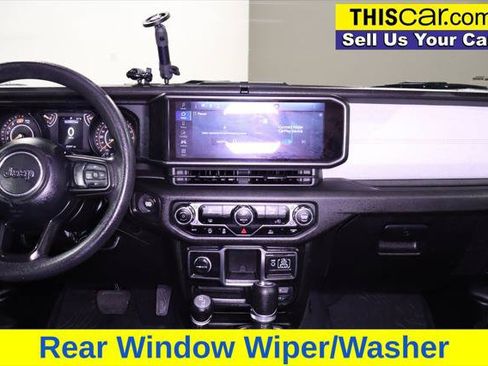 Used 2024 Jeep Wrangler Unlimited Sport AWD/4WD image 21