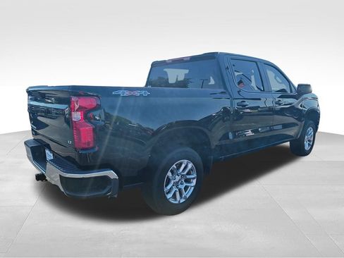 Used 2025 Chevrolet Silverado 1500 LT AWD/4WD image 5